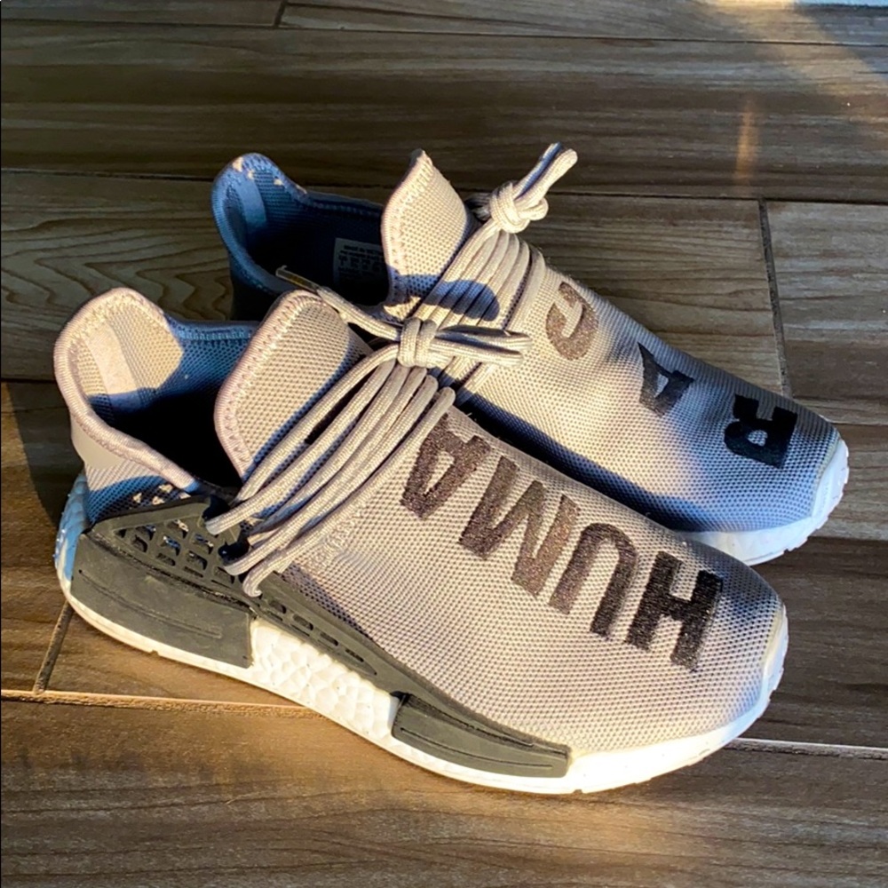 Adidas sport shoes “HUMAN RACE” Pharrell Williams.